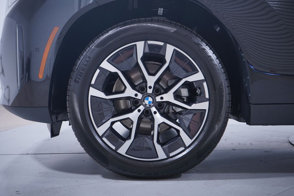 Thumbnail: 2026 BMW X3 - 2