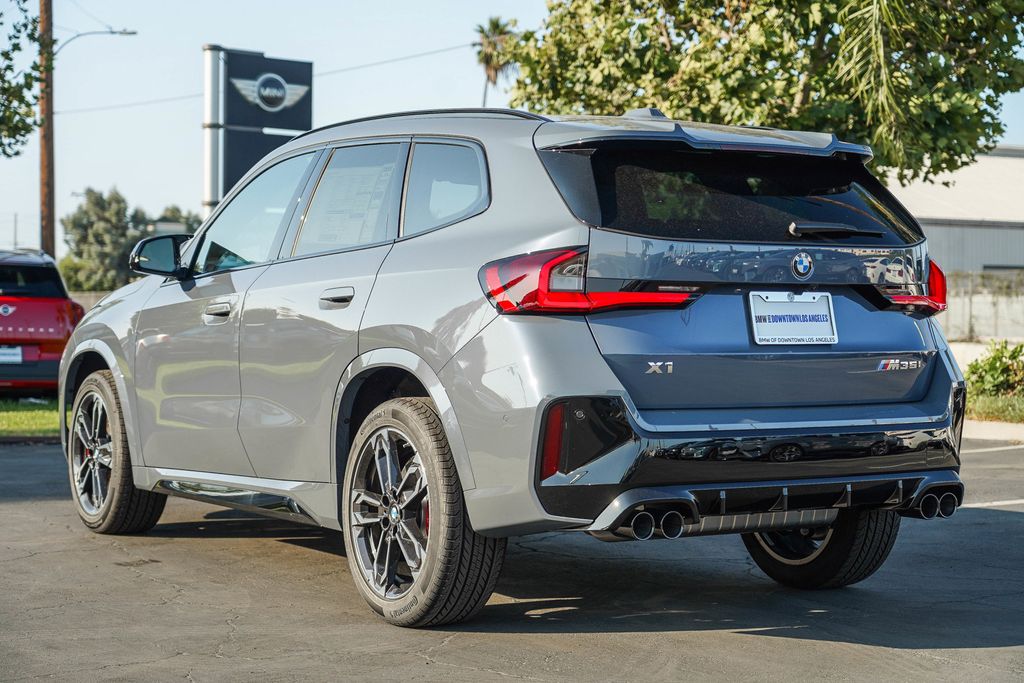 2024 BMW X1 M35i 6