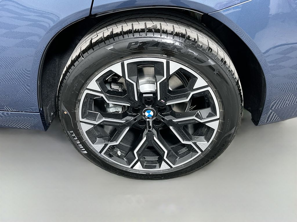 Thumbnail: 2025 BMW X3 - 23