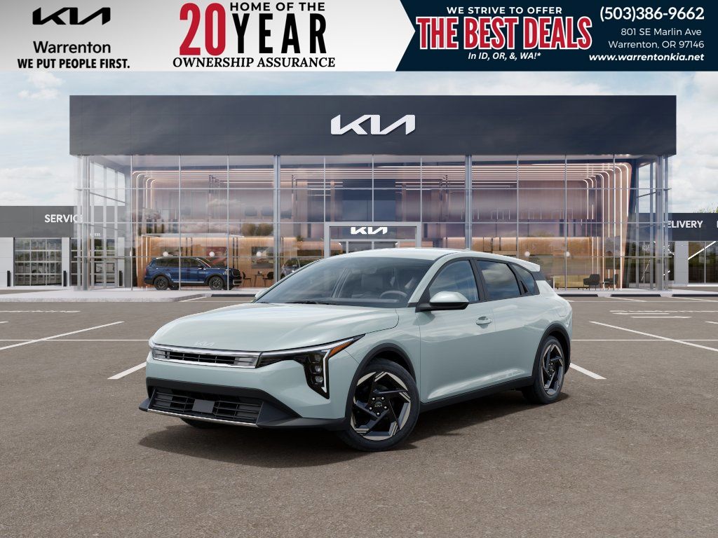  Kia K4 Hatchback
