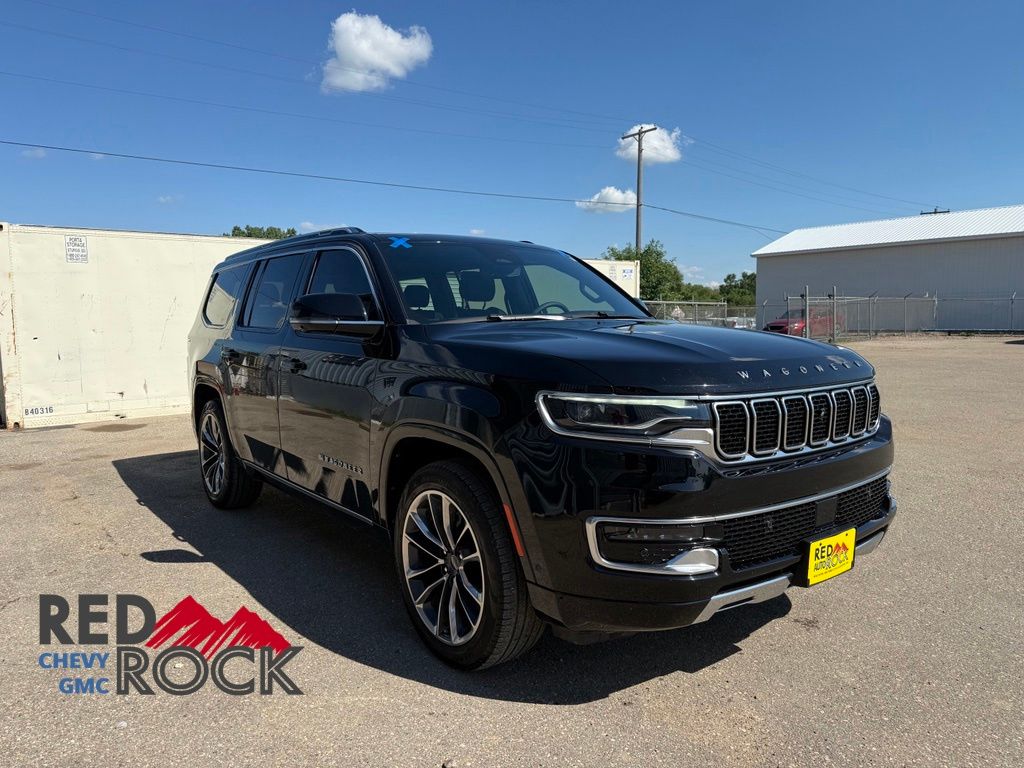  2024 Jeep Wagoneer Series III 4WD   