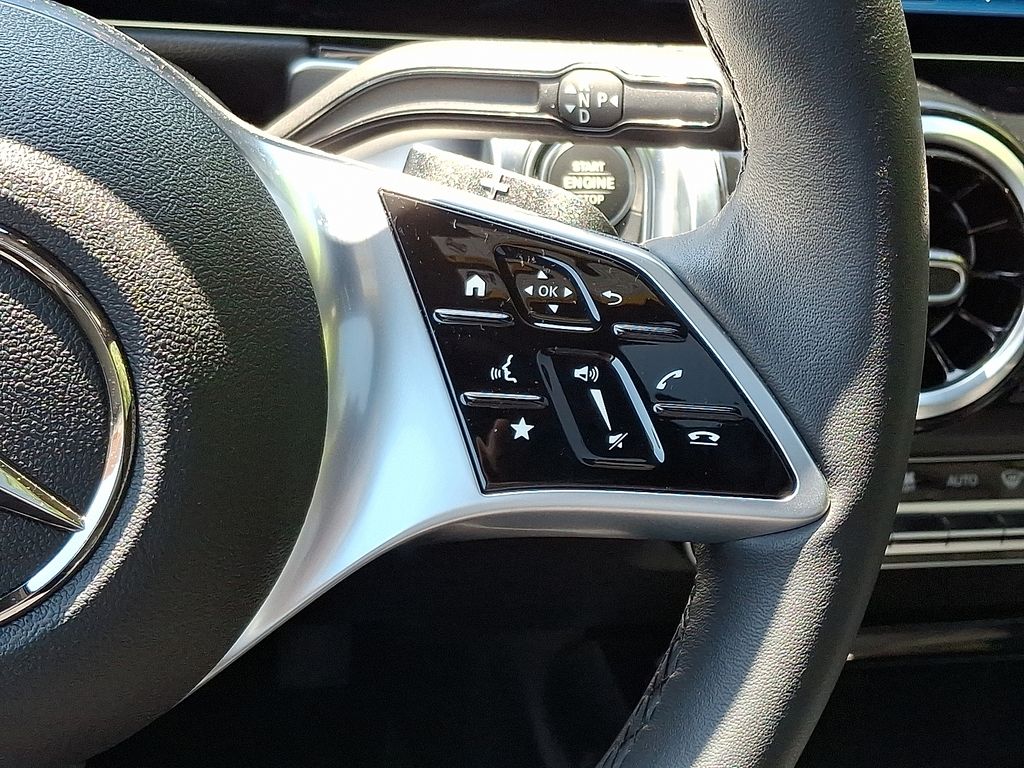 Thumbnail: 2026 Mercedes-Benz GLB - 22