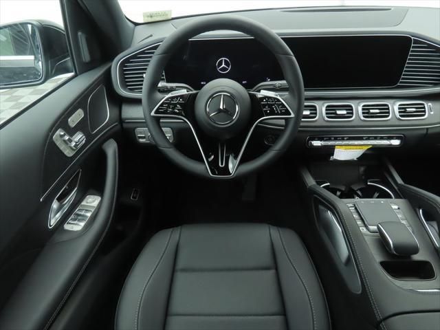 Thumbnail: 2026 Mercedes-Benz GLE - 10