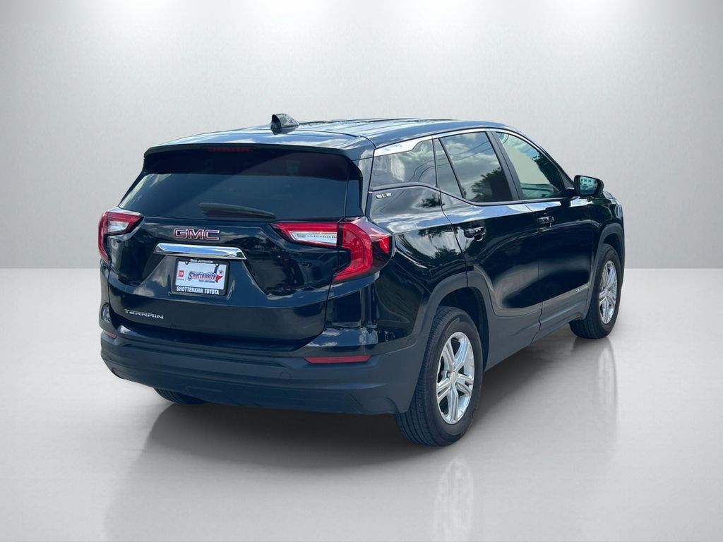 Used 2024 GMC Terrain SUV