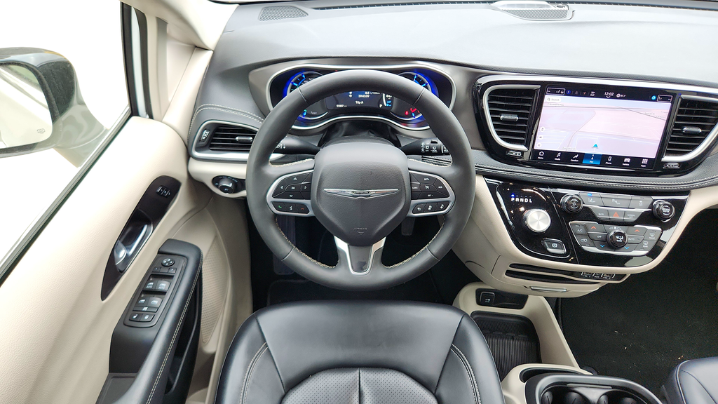 2024 Chrysler Pacifica Hybrid