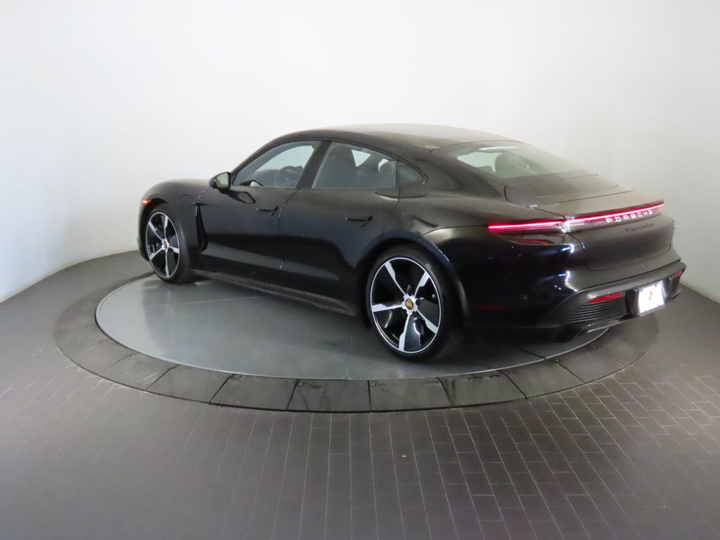 Thumbnail: 2024 Porsche Taycan - 3