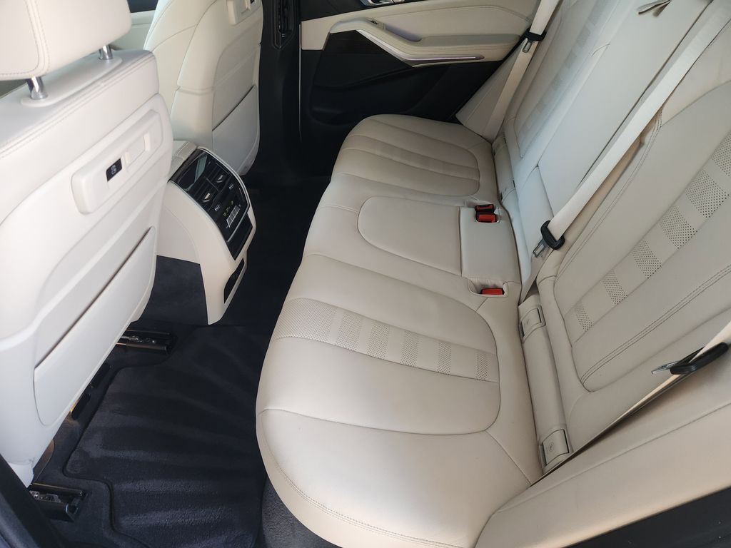 2021 BMW X5 sDrive40i White at Mac Haik CDJR North Houston