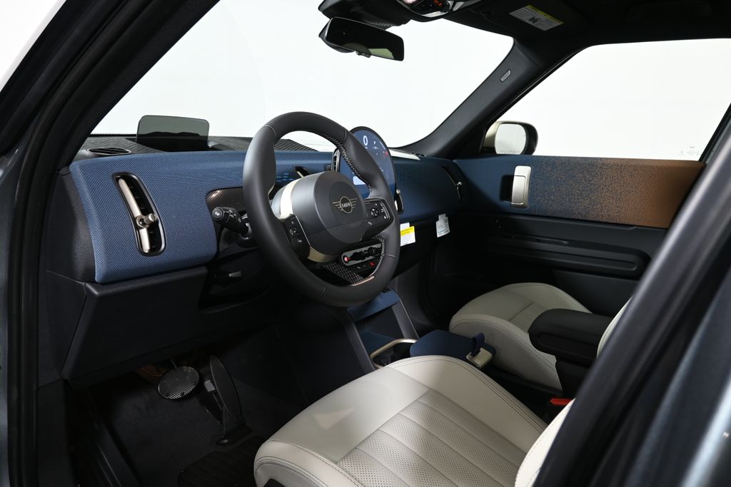Thumbnail: 2027 MINI Cooper Countryman - 15