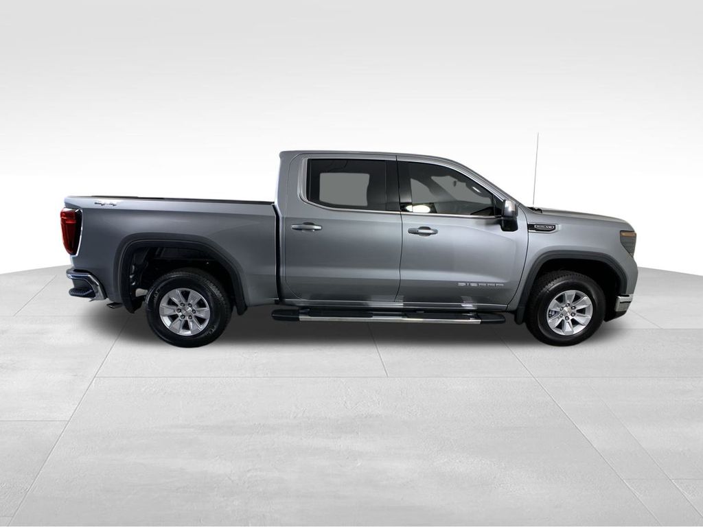 2024 GMC Sierra 1500 SLE 7