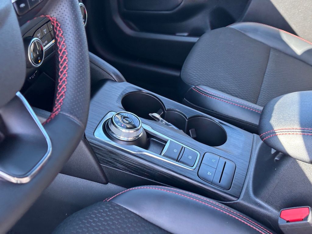 Used Car 2025 Ford Escape  St-line For Sale Under $25,000 In Austin, Texas