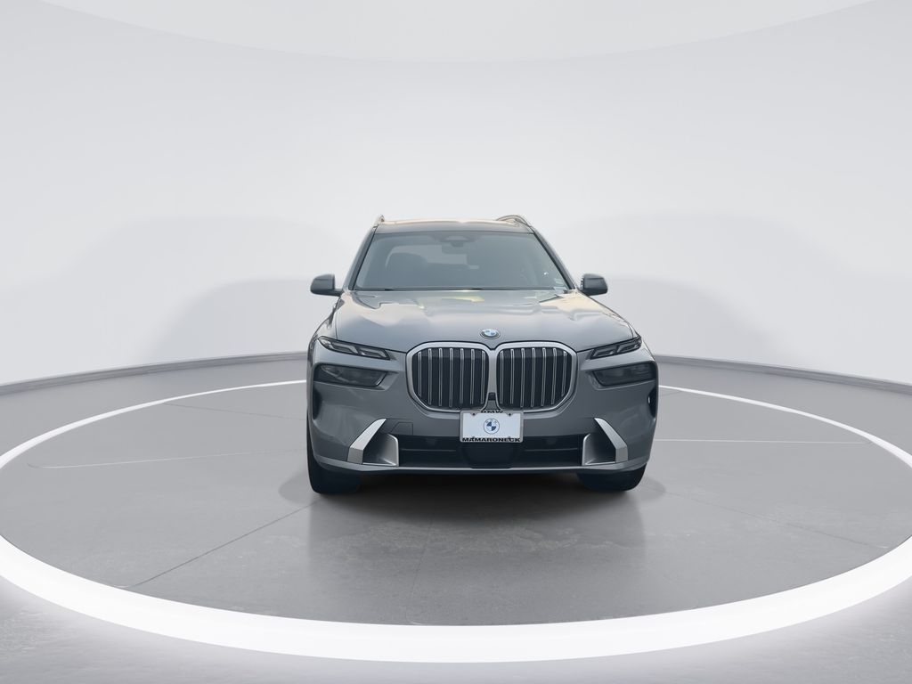 Thumbnail: 2024 BMW X7 - 3