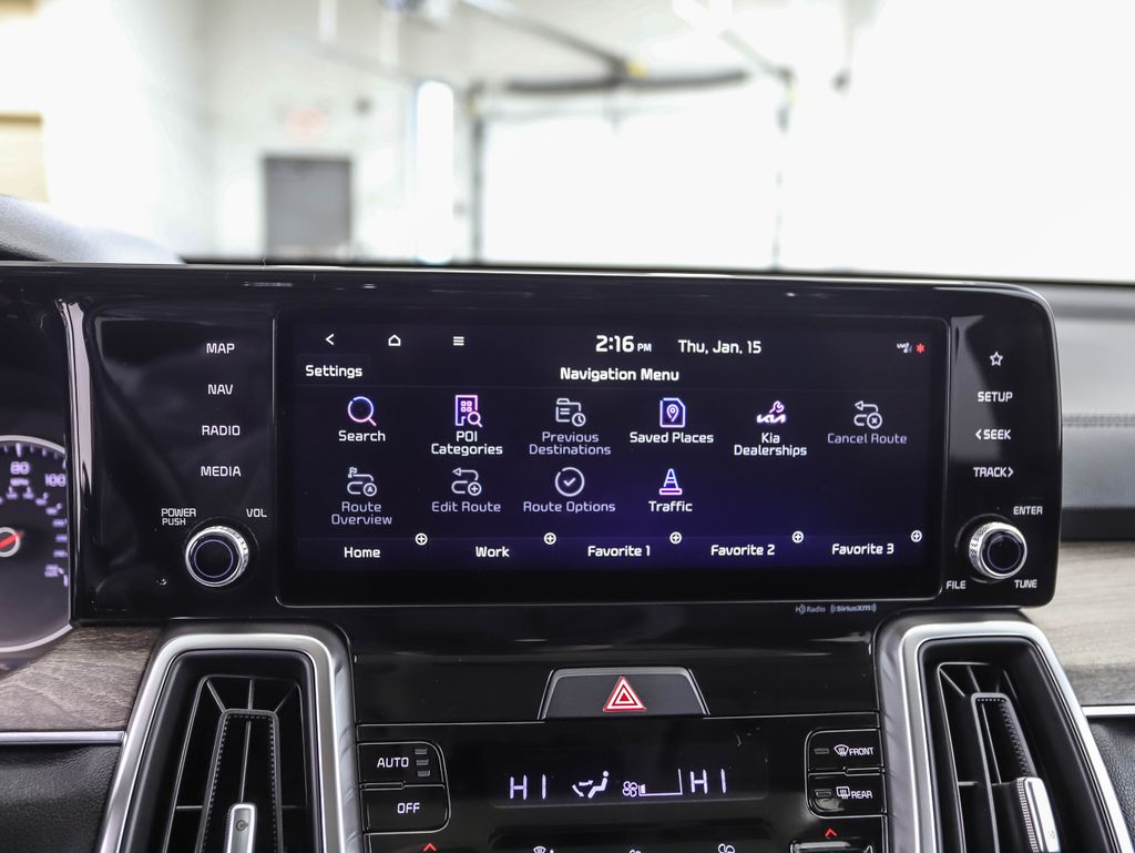 Thumbnail: 2022 Kia Sorento - 15