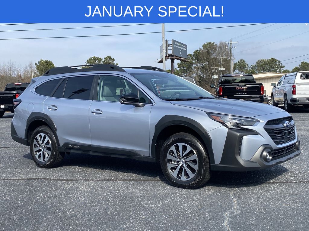 2025 Subaru Outback Premium's photo