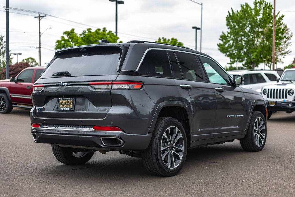 2022 Jeep Grand Cherokee 4xe Overland 4xe thumbnail 9