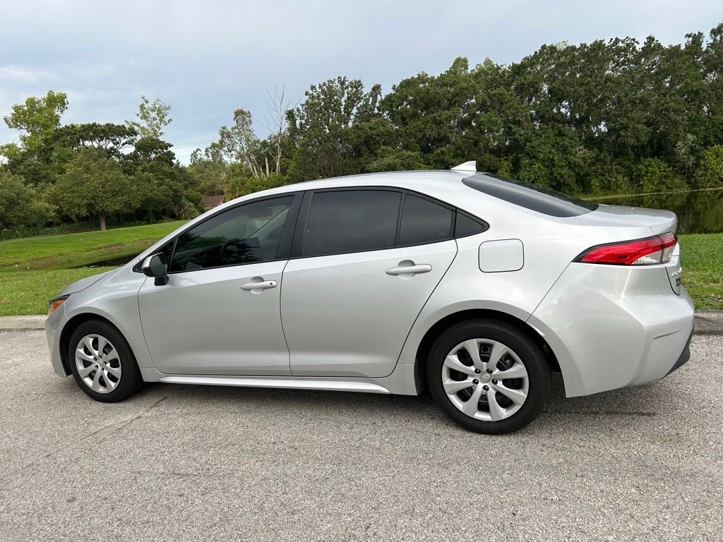 2024 Toyota Corolla LE 3