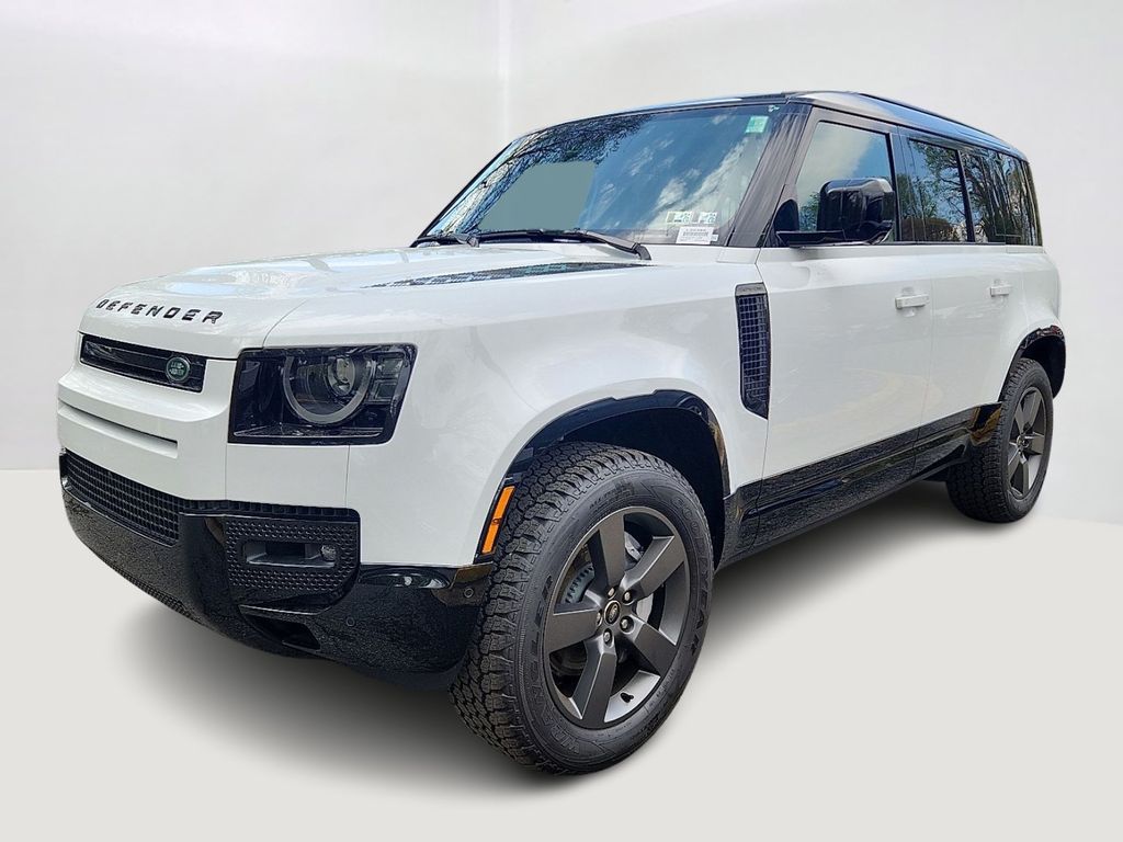 2025 Land Rover Defender 110 Hero Image