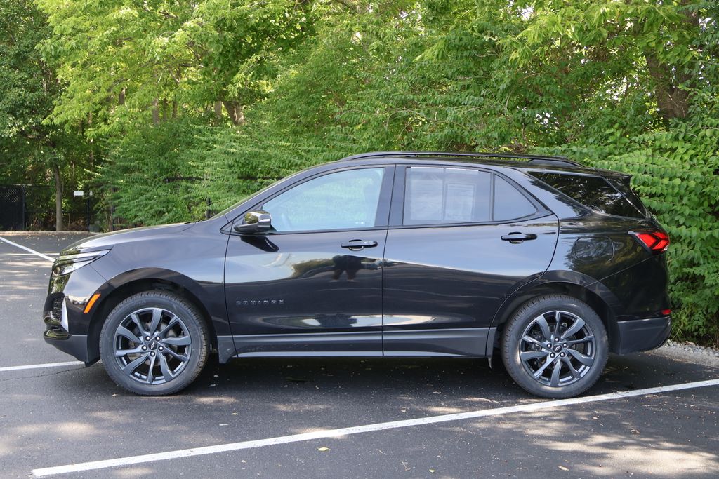 Thumbnail: 2024 Chevrolet Equinox - 4