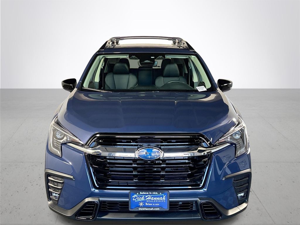 2025 Subaru Ascent Limited photo 3