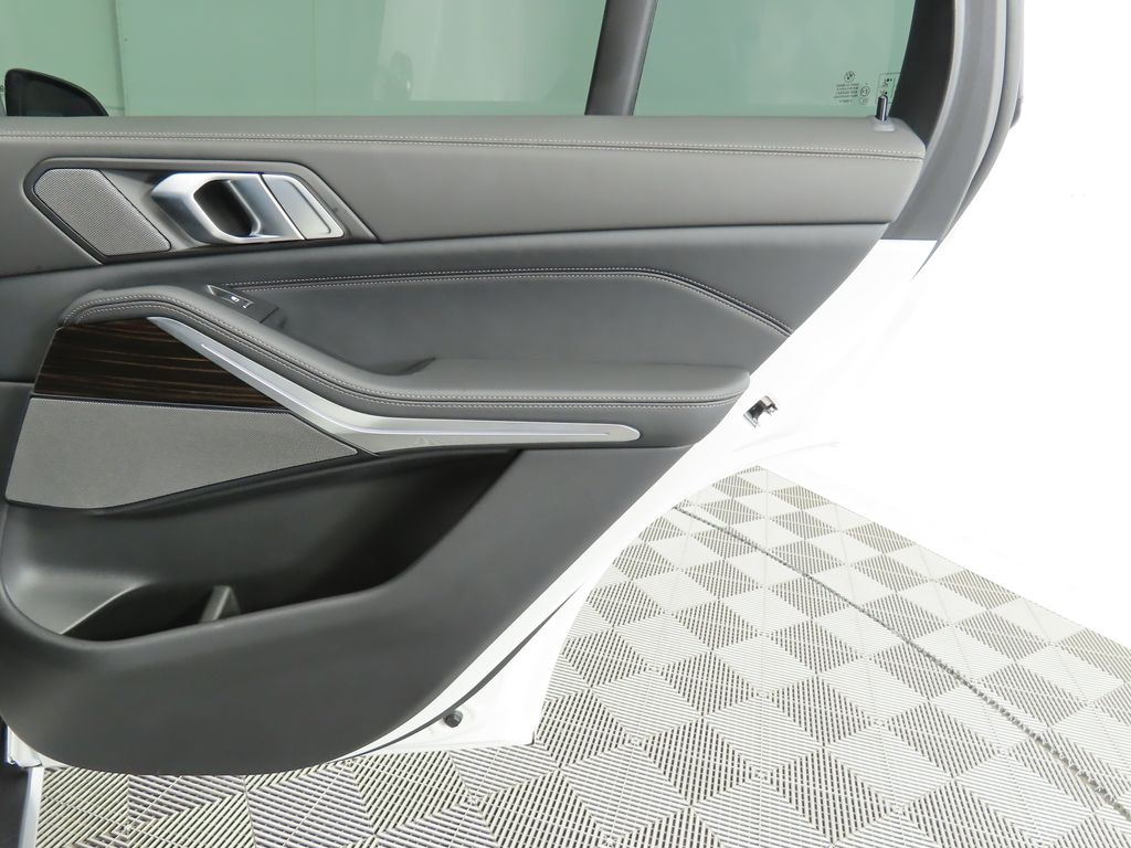 Thumbnail: 2024 BMW X5 - 27