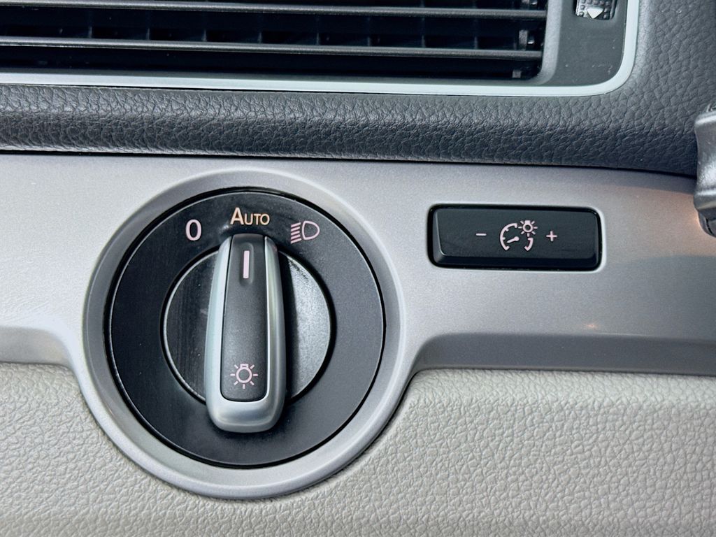 Used Car 2015 Volkswagen Passat  1.8t S For Sale Under $10,000 In Austin, Texas