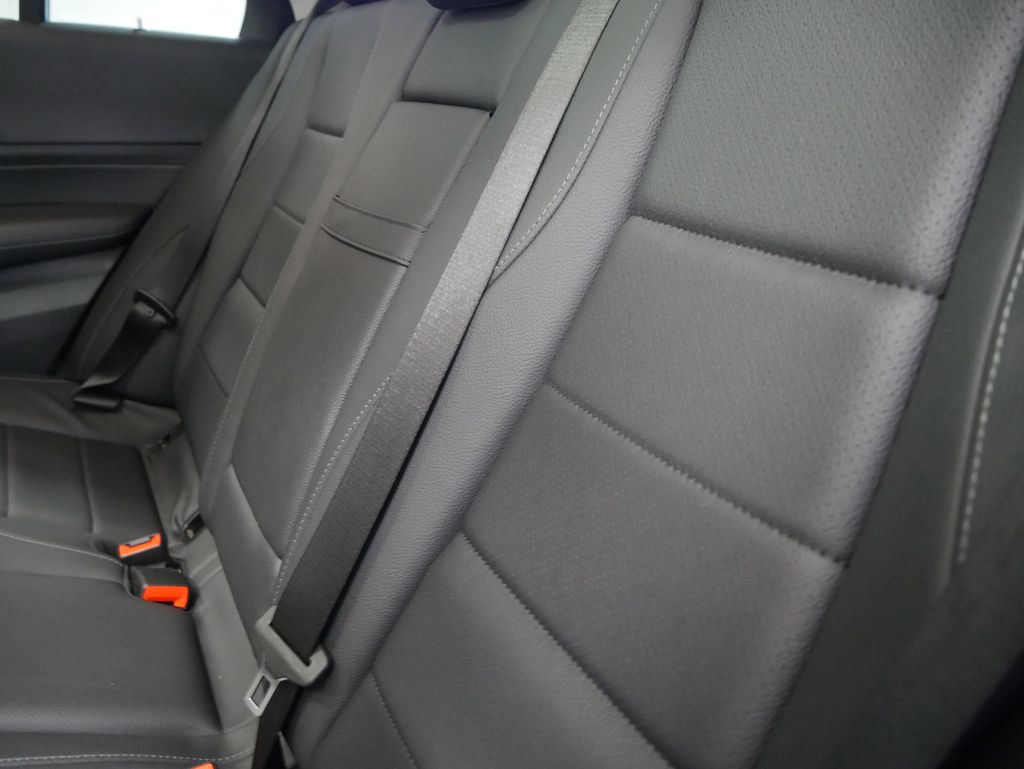 Thumbnail: 2024 Mercedes-Benz GLE - 24