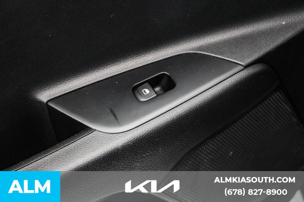 2022 Kia Rio LX photo 37