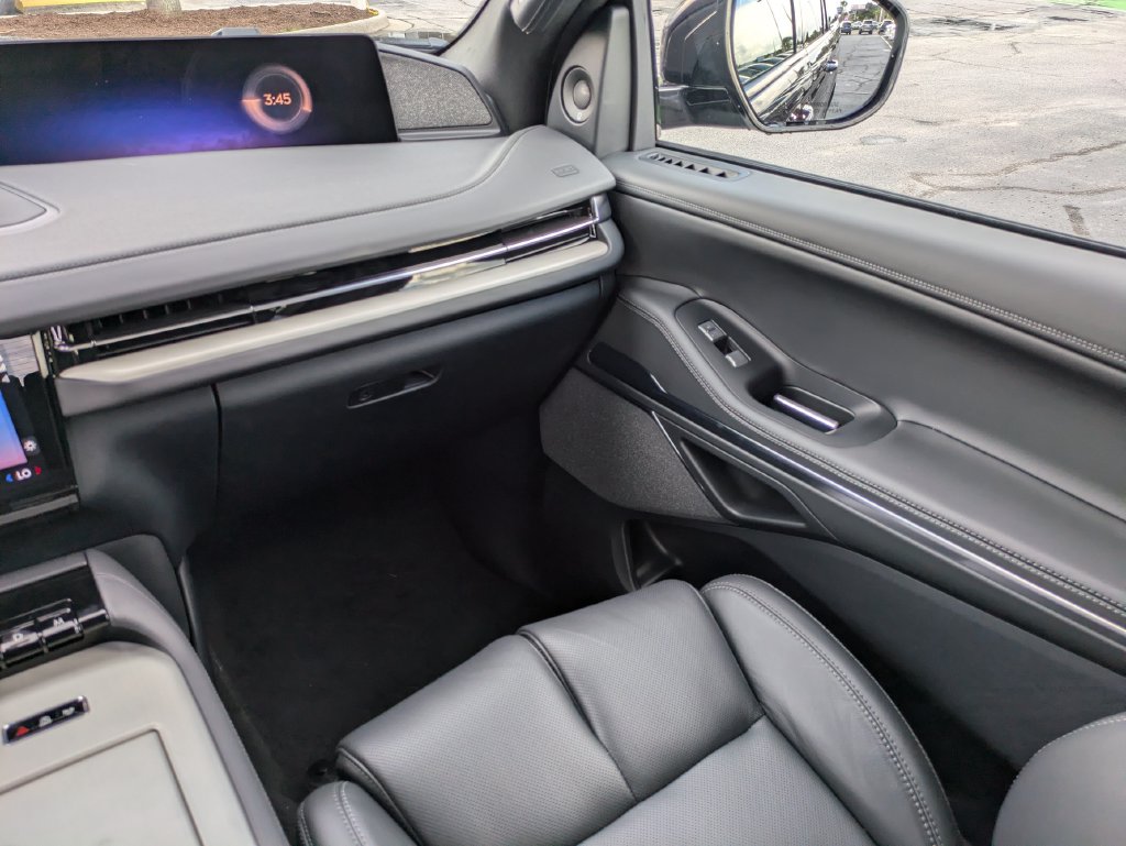 2027 Lincoln Navigator Reserve L