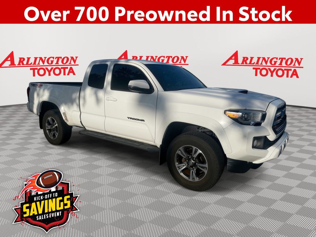 Super White 2017 Toyota Tacoma Pickup Truck Four-Wheel Drive 6-Speed Automatic