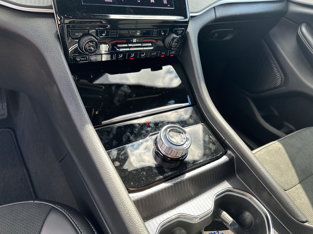 New Car 2025 Jeep Grand Cherokee L  For Sale Under $50,000 In Austin, Texas