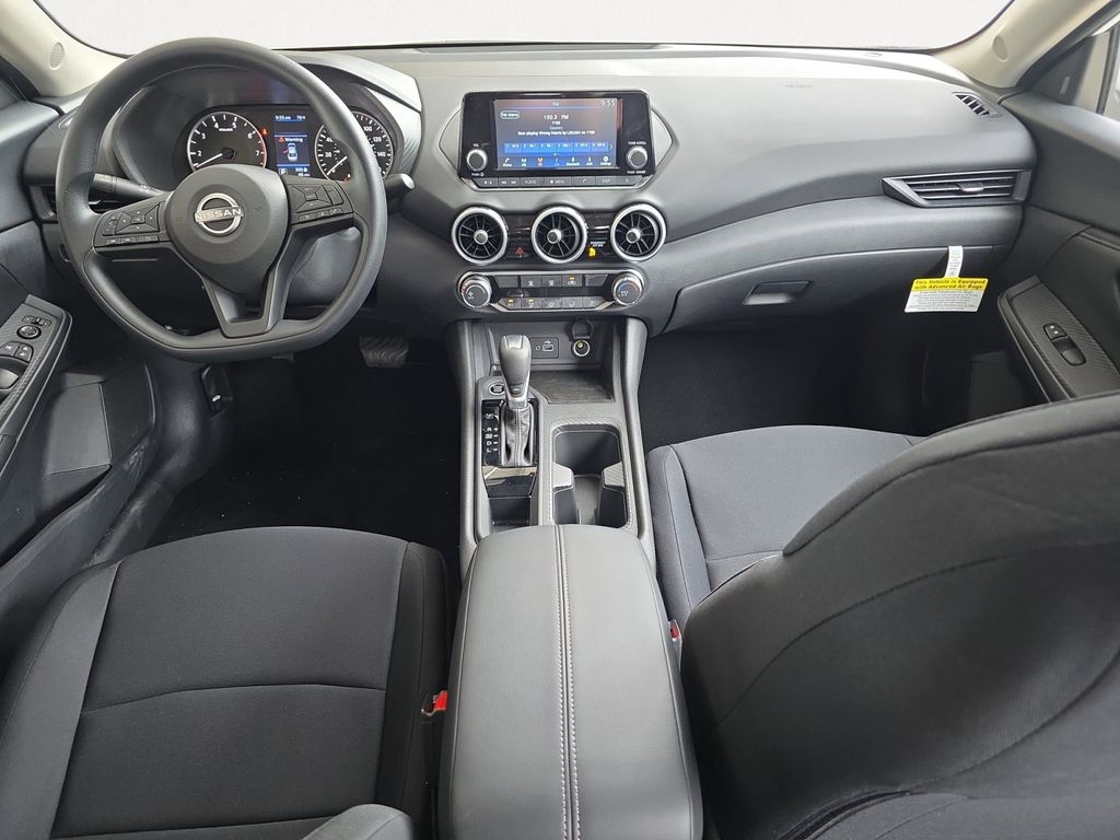 2025 Nissan Sentra S photo