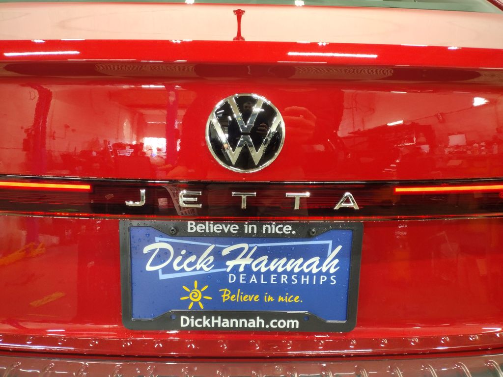 2025 Volkswagen Jetta 1.5T SE