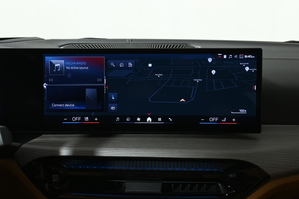 Thumbnail: 2025 BMW i4 - 21