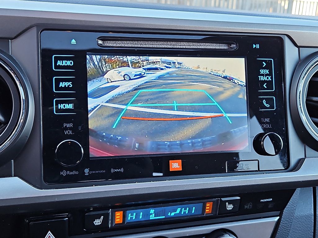 Thumbnail: 2017 Toyota Tacoma - 23