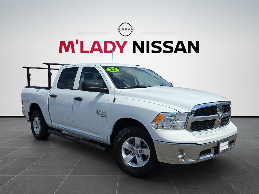 2023 RAM 1500 Classic Tradesman Crew Cab 4WD