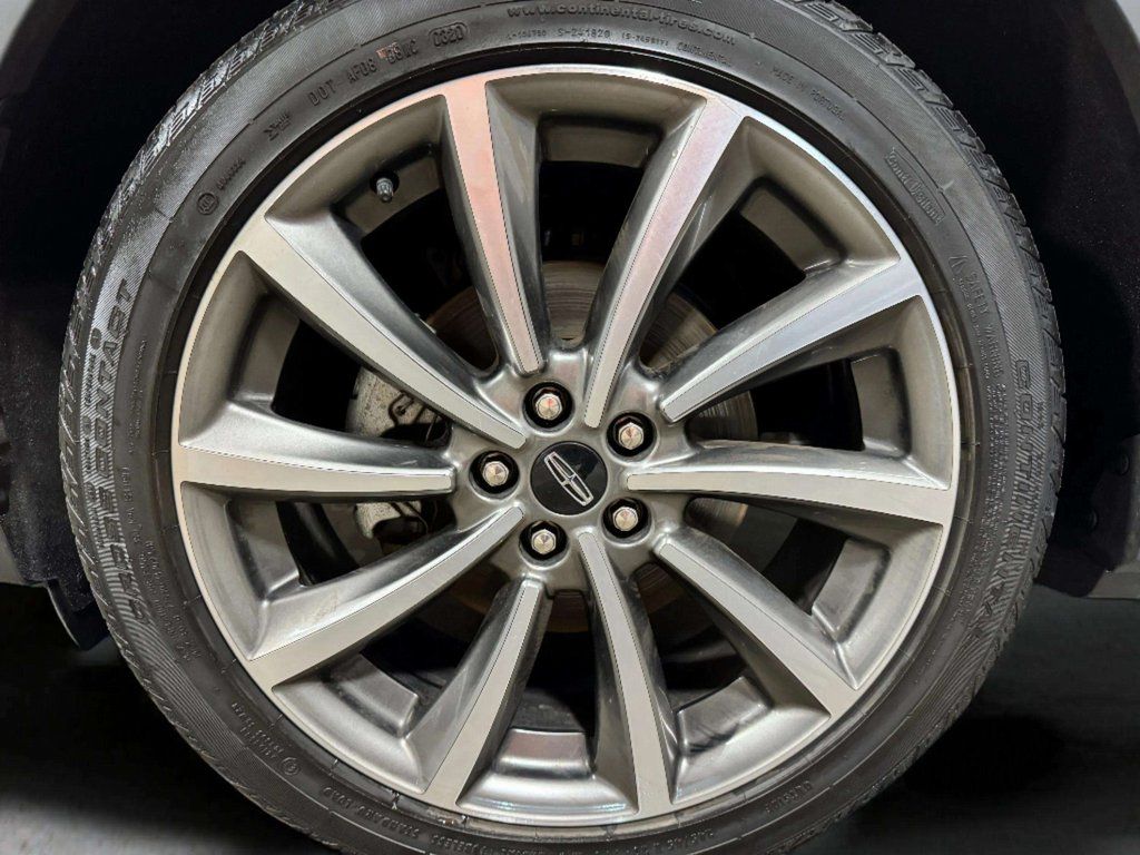 Used 2020 Red Carpet Lincoln Reserve image 30