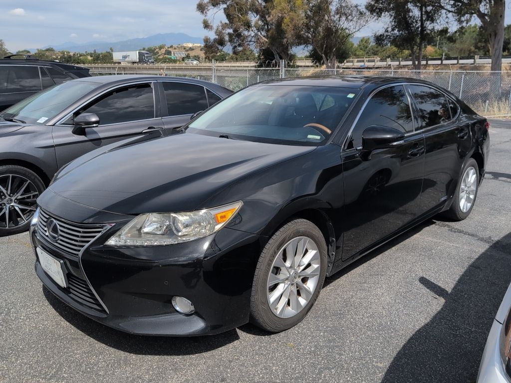 2015 Lexus ES 300h