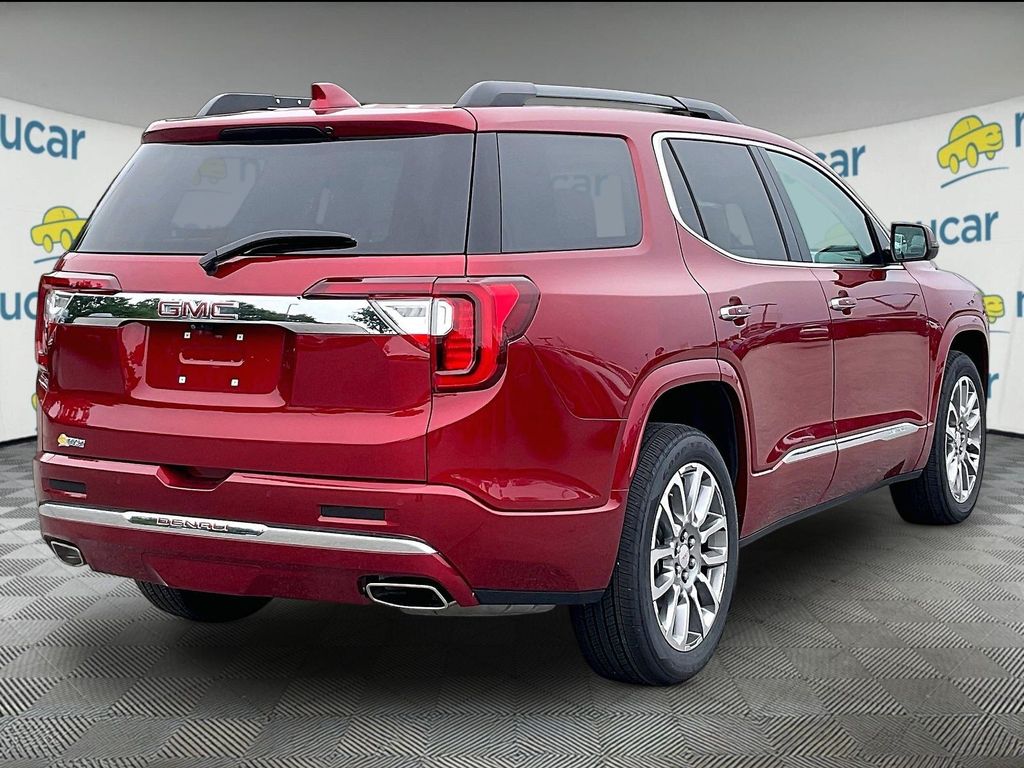 2023 GMC Acadia — photo 6