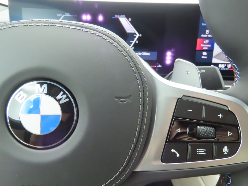 Thumbnail: 2026 BMW X6 - 12