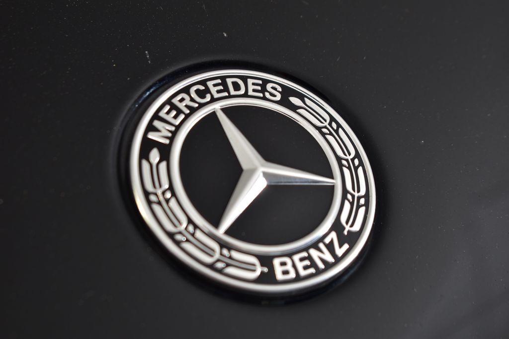 Thumbnail: 2025 Mercedes-Benz GLA - 10