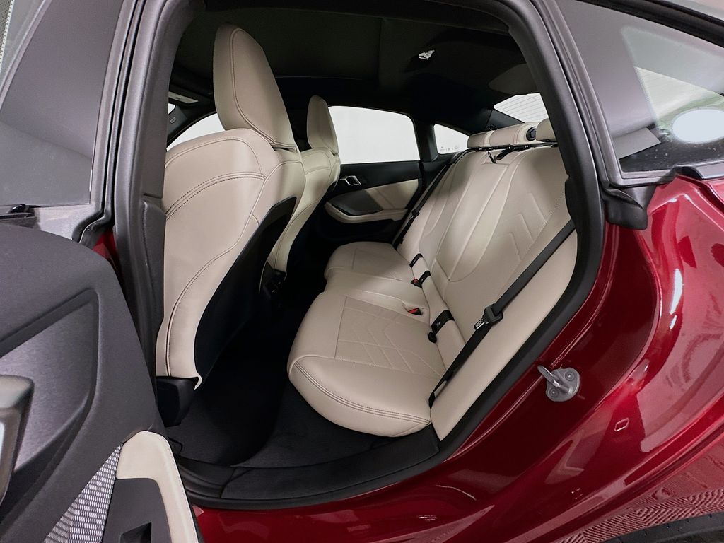 Thumbnail: 2026 BMW 2 Series - 17