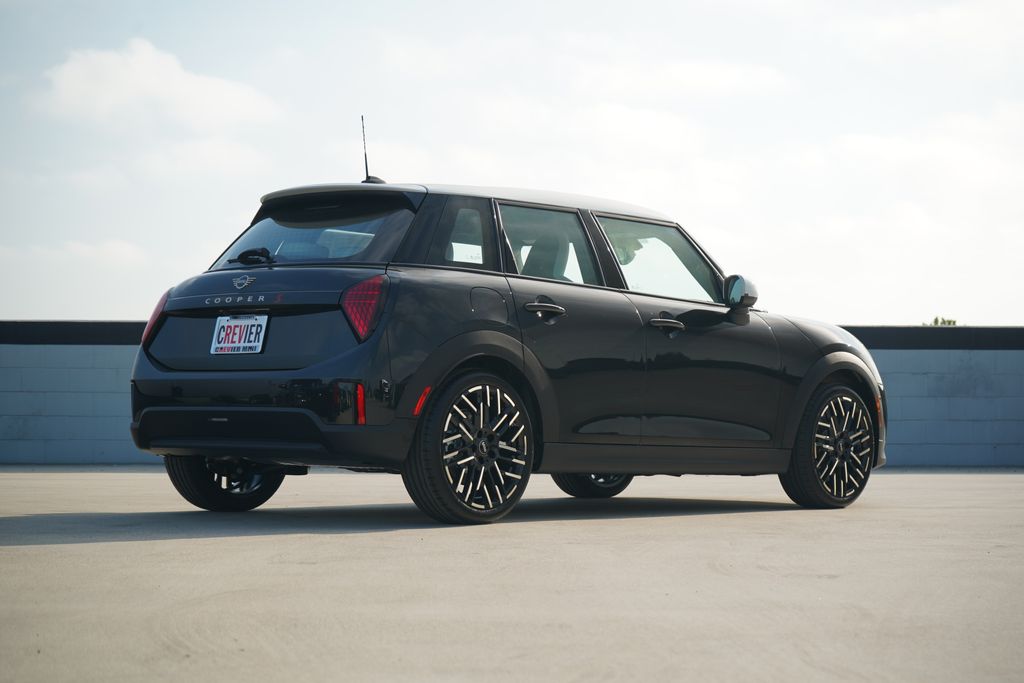 Thumbnail: 2026 MINI Cooper - 3