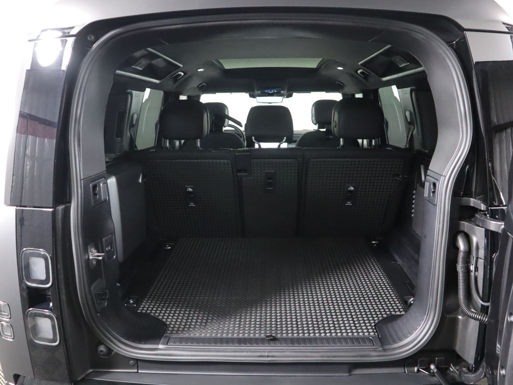 Thumbnail: 2026 Land Rover Defender - 29