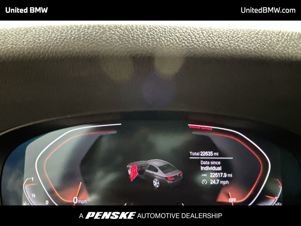 Thumbnail: 2023 BMW 5 Series - 15