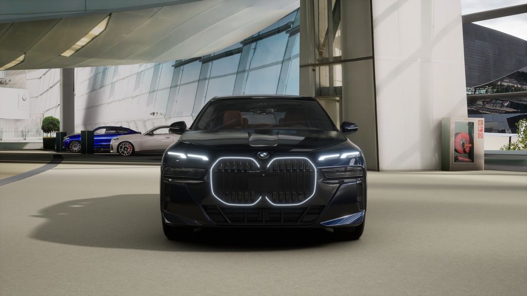 Thumbnail: 2026 BMW 7 Series - 31