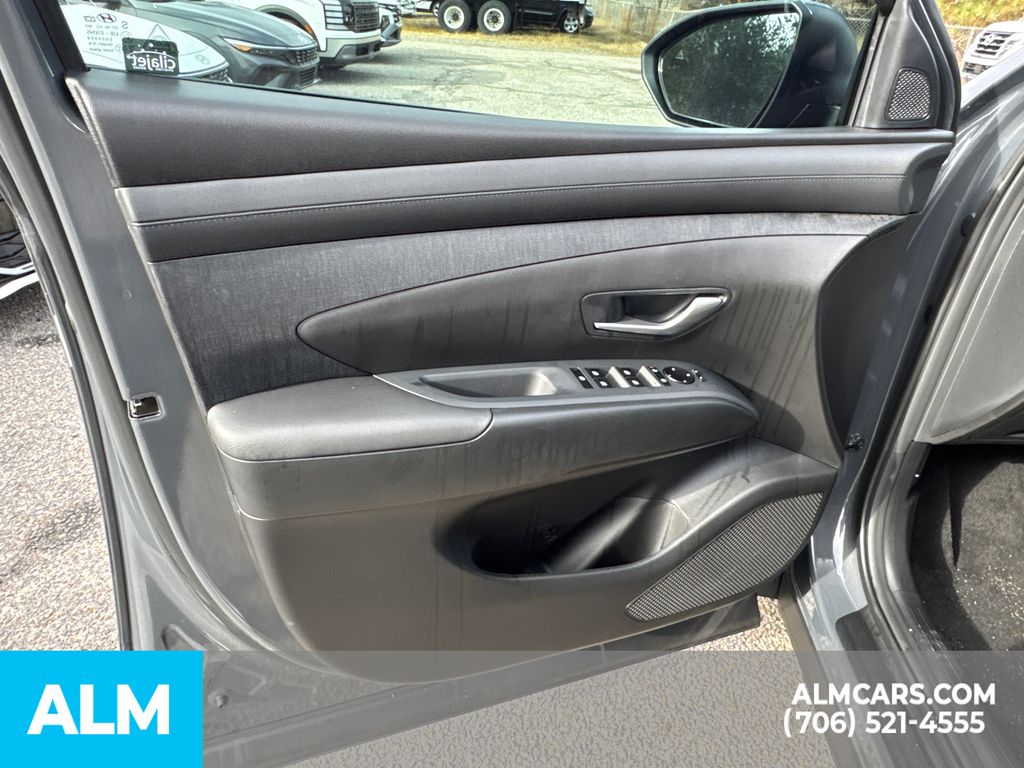 Used 2026 Gray Hyundai SEL Premium image 11