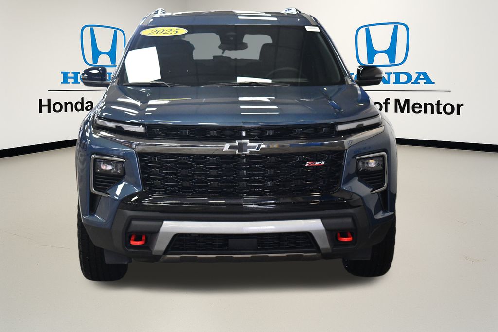 Thumbnail: 2025 Chevrolet Traverse - 9