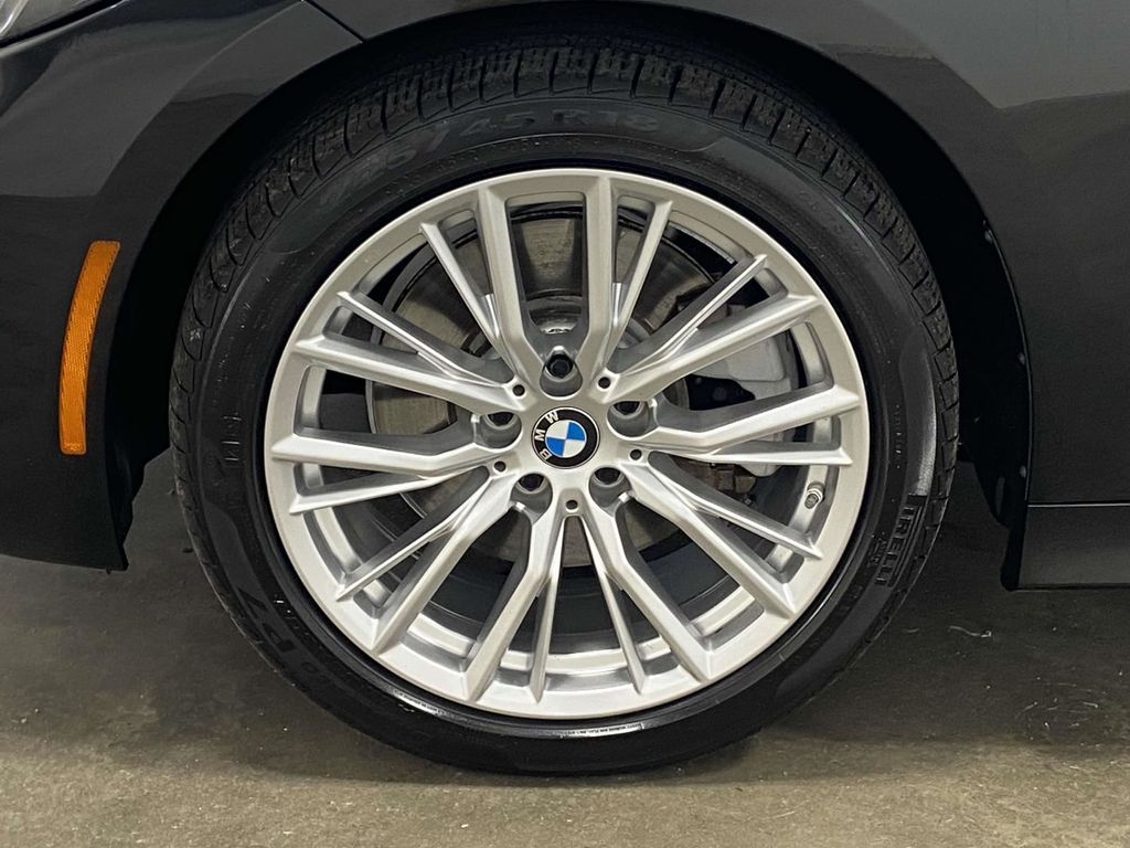Used 2024 BMW 3 Series 330i Used 2024 BMW 3 Series 330i
