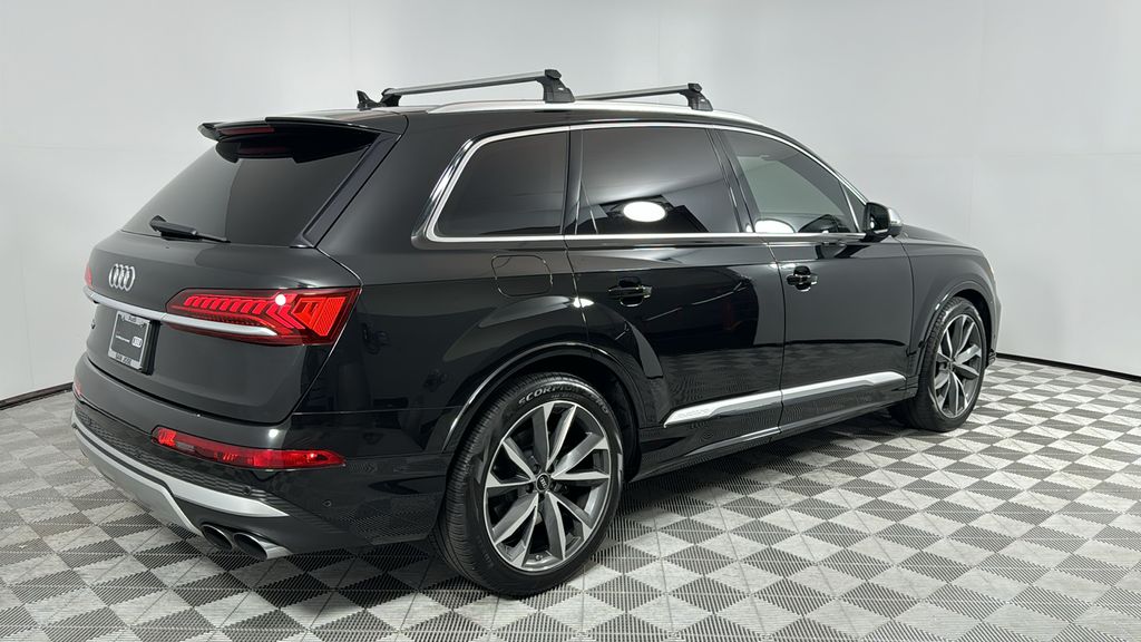 2022 Audi SQ7 Prestige 5