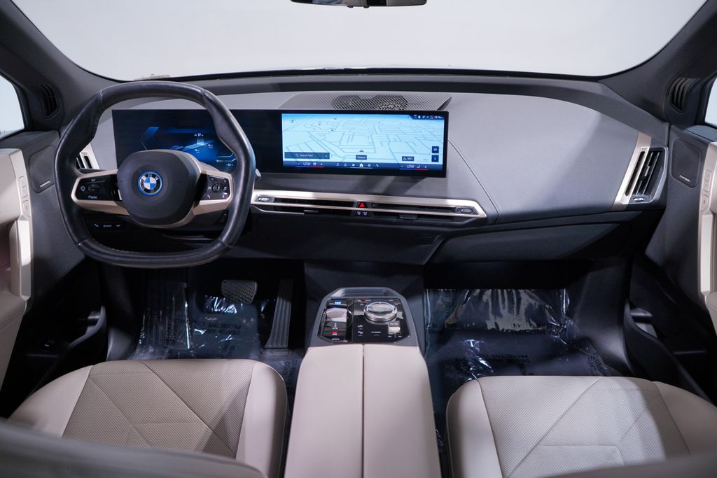 Thumbnail: 2024 BMW iX - 14