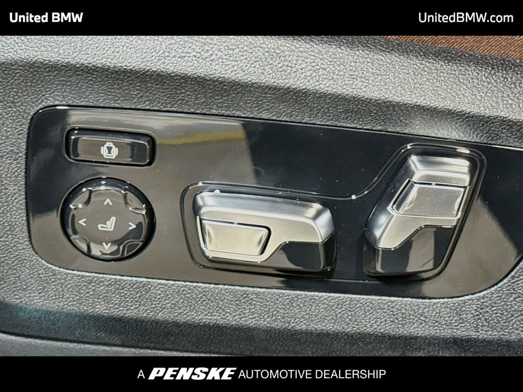Thumbnail: 2026 BMW X5 - 4
